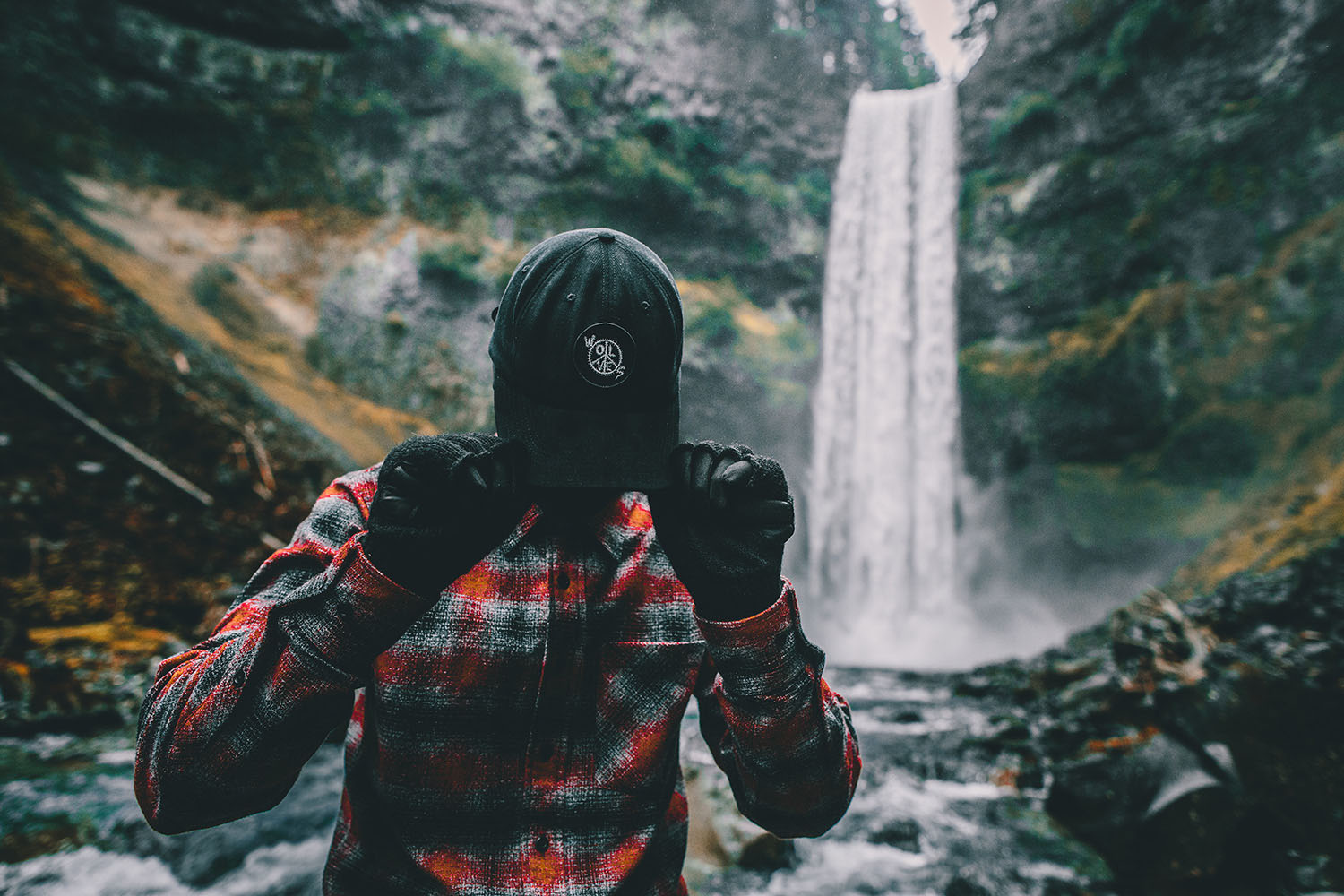 raised-by-wolves-fw15-trashhand-08